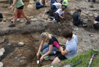 Roma kalesinde 2000 yıllık meyve bulundu