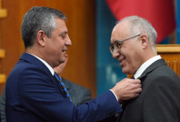 Bağımsızlar CHP'nin yolunu tuttu, sandalye sayısı değişti