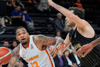 Galatasaray farklı kazandı: McCollum ve Can Korkmaz rekor kırdı