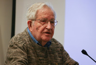 Ünlü akademisyenin sapık iş insanıyla yakınlığı ifşa oldu