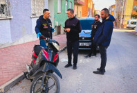Yürüyemediği için motosikletle satıyordu: 3 günde bulundu