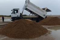 Çalınan kumlar plaja iade edildi