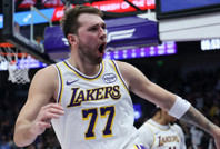 Doncic 33, James 17 attı: Lakers 'Jazz' yaptı