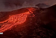 Uzmanlar uyardı: Yanardağ güçlü lav püskürtebilir