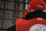 Grevde ikinci gün: Yaşam durma noktasına geldi