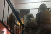 Sultanbeyli'de çete operasyonu: 13 kişi tutuklandı