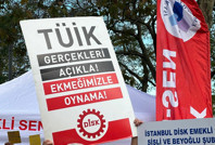 Emekliler 'Geçinemiyoruz' diyerek çadır kurdu: '80 yaşındayım, iş bulsam çalışırım'