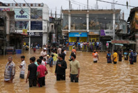 Ditwah Kasırgası'nda bilanço ağırlaşıyor: En az 153 ölü, 191 kayıp