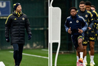 Fenerbahçe'de derbi mesaisi başladı