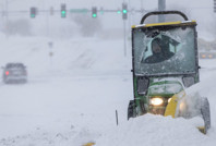 Kar ve fırtına vurdu, 2 bin 500 uçuş iptal edildi