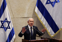 Netanyahu direniyor: Siyaseti bırakma formülünü reddetti