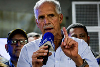 Trump tehdit etmişti: Honduras'ta sağcı aday önde