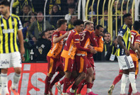 Galatasaray derbide 3 puanı kaçırdı: Okan Buruk'un bileği yine bükülmedi