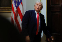 ABD, 19 ülkeden iltica ve göçmenlik başvurularını durdurdu