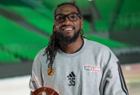 Ergin Ataman'ın yeni yıldızı MVP oldu