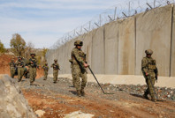 Irak sınırında 10 kilometre hendek kazıldı