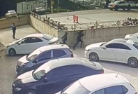 Teneffüste dehşet anları! Lisenin bahçesine yorgun mermi düştü