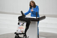 "AKP'nin eseri" dedi, Aile Bakanı bebek arabasını istedi