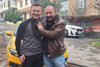 Aston Villa’lı gazeteci, Fenerbahçeli Türk taksiciyle ‘kanka’ oldu