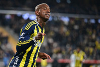 Fenerbahçe Erzurumspor'u yıldızlarıyla geçti: 3-1