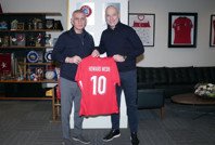 Howard Webb'den MHK'ye zirayet