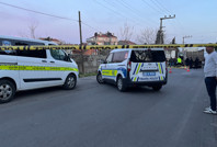 Çöp toplarken kamyonun altında can verdi