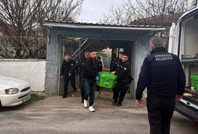 İki kardeş, babalarını katletti