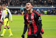 Galatasaray bastırıyor, Frankfurt acele etmiyor: Can’da pürüz var!