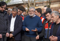 Fadıl Akgündüz, annesinin cenazesine katıldı