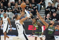 Wembanyama'lı Spurs, Timberwolves'u dağıttı