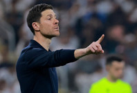 Xabi Alonso'dan büyük ters köşe: Ezeli rakibe 4 yıllık imza
