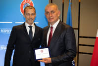 UEFA'dan tarihi karar: Milli takım turnuvaları değişti