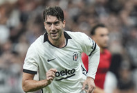 Beşiktaş'ta Hoffenheim maçı öncesi Vlahovic korkusu. Antrenmana katılmadı