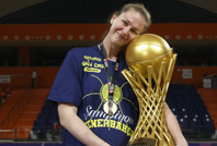 Fenerbahçe 'MVP'sini bırakmadı