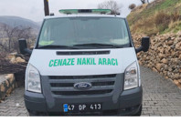 Yakınları ulaşamayınca eve geldiler. 47 yaşındaki kadın evinde ölü bulundu