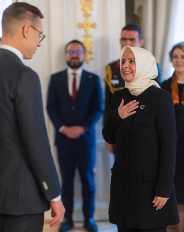 Fatma Betül Sayan Kaya’nın ablası büyükelçilik görevine başladı - Resim : 1