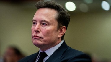 Elon Musk'a bir darbe de Çin'den