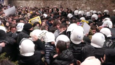 İstanbul Üniversitesi'nde İmamoğlu eylemine müdahale