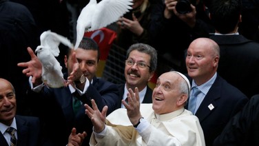Nostradamus'un Papa kehaneti gerçek oldu