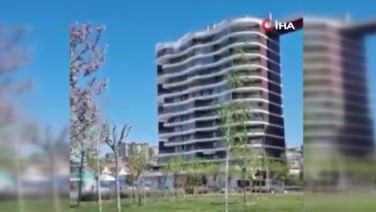 Terastaki havuz depremde böyle taştı