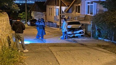 İzmit'te otomobile kurşun yağdırdılar