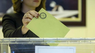 Oyu hızla eriyen AKP 2’nci sıraya demir attı
