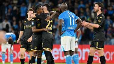 Serie A'da zirve yine karıştı: Napoli takıldı, Inter farkı azalttı