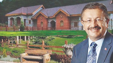 AKP’li başkan belediye işçilerini villasında çalıştırdı