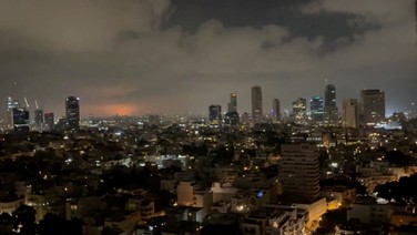Tel Aviv’de büyükelçiliğe el bombalı saldırı