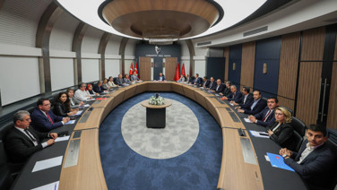 CHP'den komisyon kararı: Tavrımız değişebilir