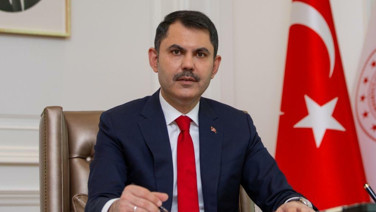 Bakan Kurum: Çanakkale Dardanos'taki yangında 22 bağımsız bölüm ağır hasar aldı