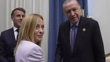 Erdoğan'a 'Katil olurum' demişti: Meloni sigarayı bıraktı