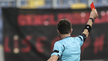 Bahis soruşturmasında hakemlere gözaltı