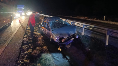 Otostopla bindiği araç mezarı oldu